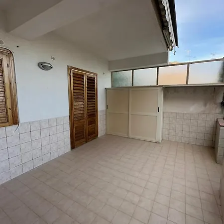 Greg's Tatil Evi SantʼAlessio Siculo