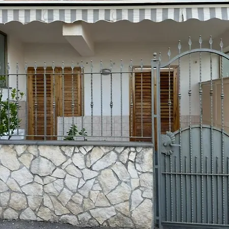 Holiday home Greg's