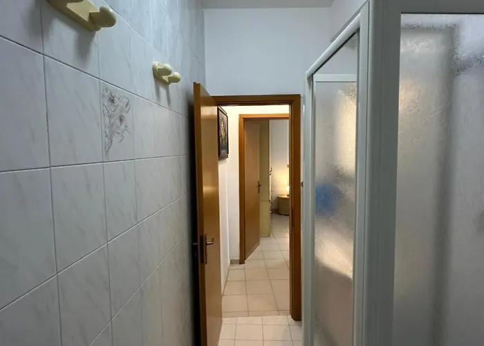 Greg's * SantʼAlessio Siculo